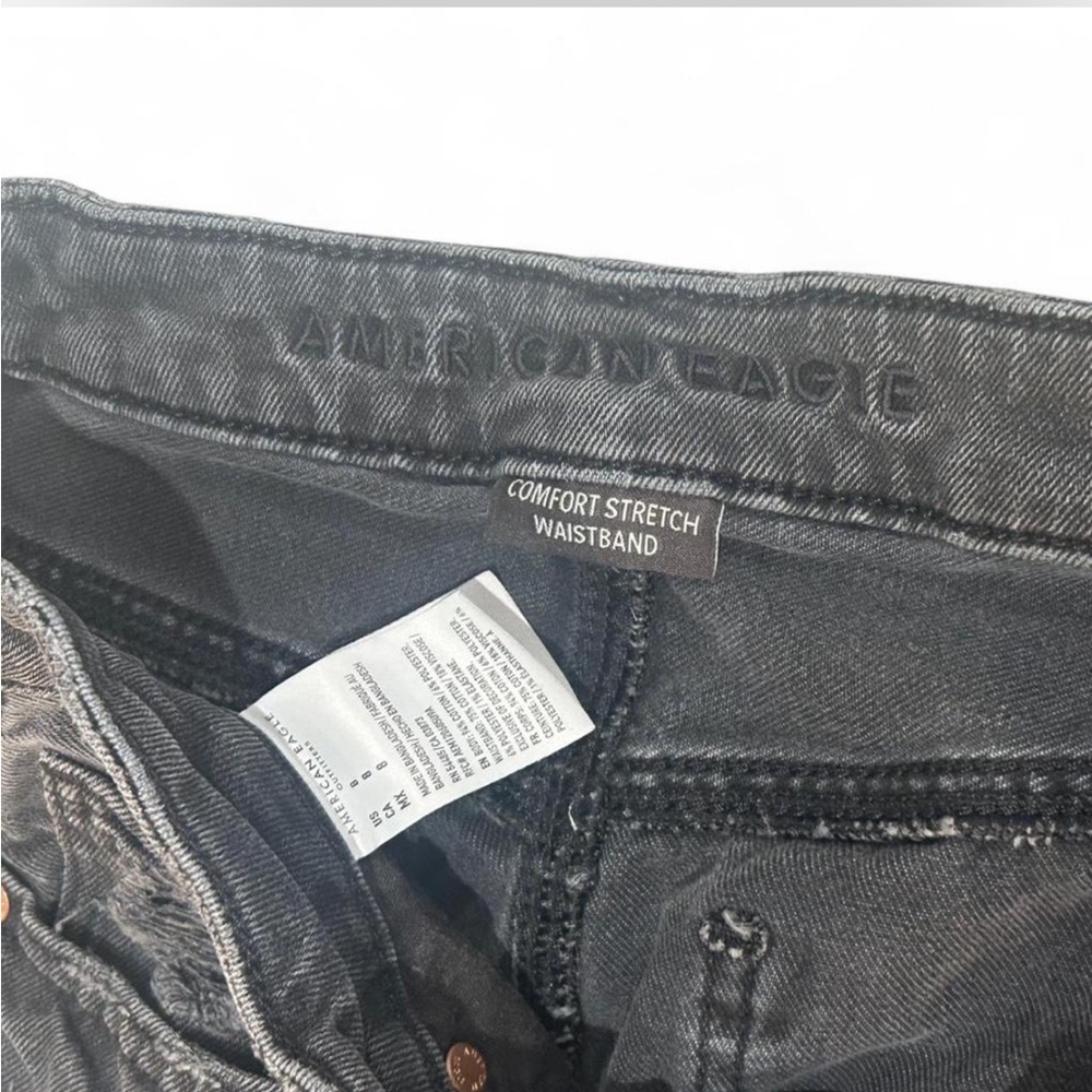 American Eagle Outfitters Black Washed Fistressed Jean Shorts| Size 8 - Picture 4 of 7